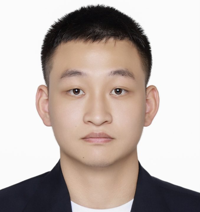 Jiayi Zhou Headshot.png
